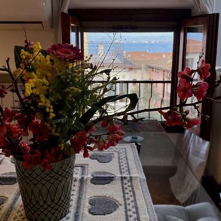 Antico Borgo Appartement Desenzano del Garda Buitenkant foto